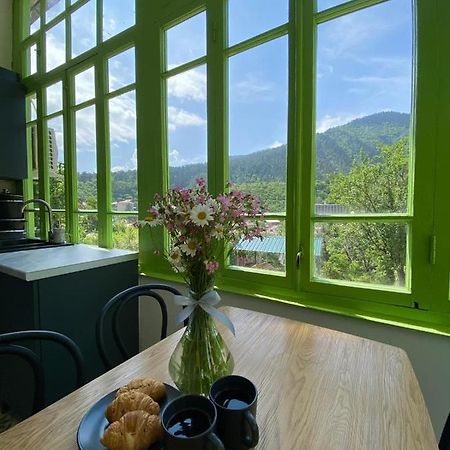 Polifonia Inn Borjomi Esterno foto
