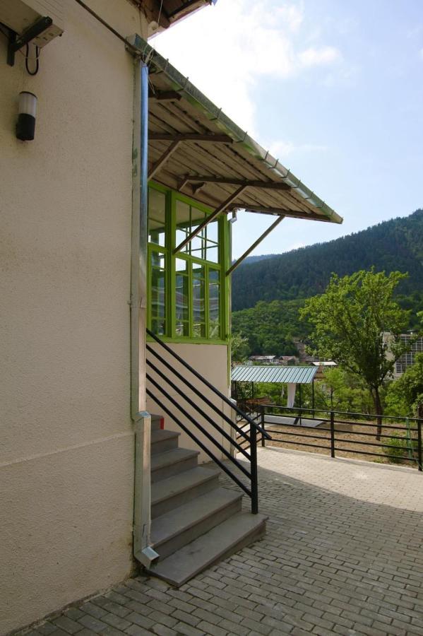 Polifonia Inn Borjomi Esterno foto